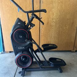 Bowflex Max Trainer M3 Eliptical in great working condition👍
