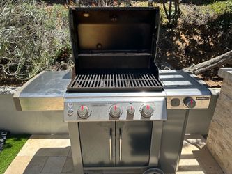 Weber Genesis II E335 Gas Grill