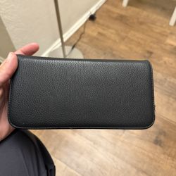 FREE Women’s Wallet