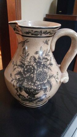 Beautiful potterty pitcher