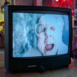 Sylvania 19" Vintage CRT TV Tube Television for Retro Gaming!