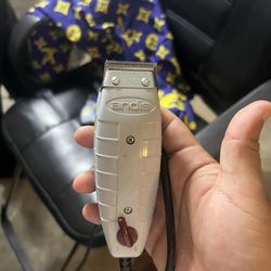 Andis Wired Trimmer