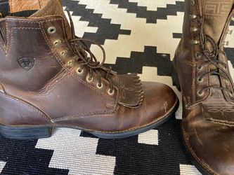 Ariat Riding Boots Womens 9.5