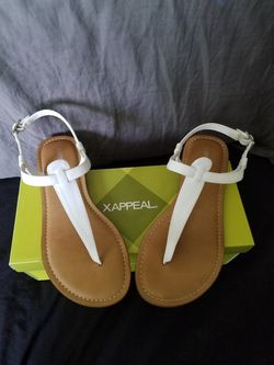 Xappeal Zana white sandals