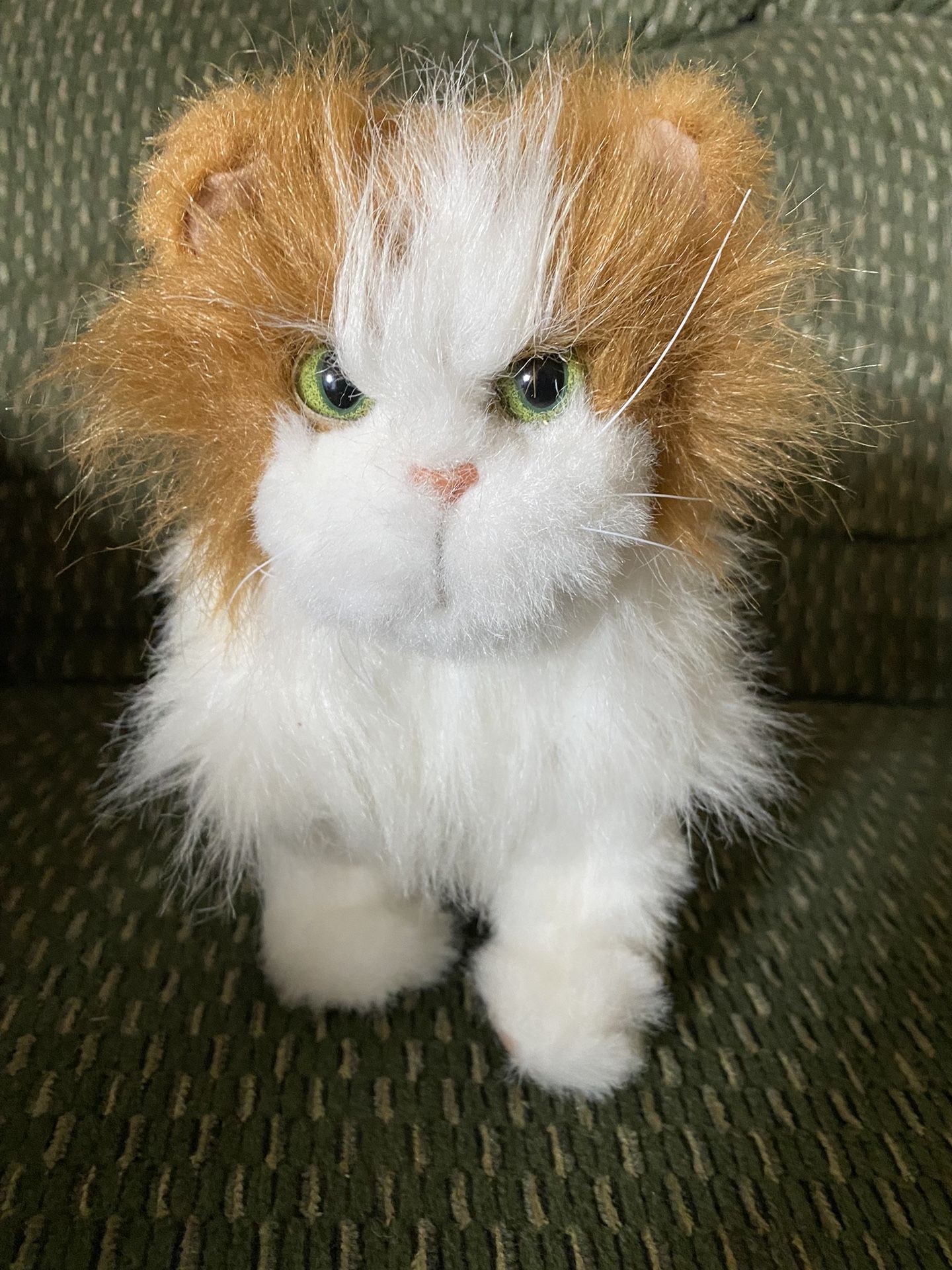 Toy FurReal  Friends, Brown, And White Kitty Cat