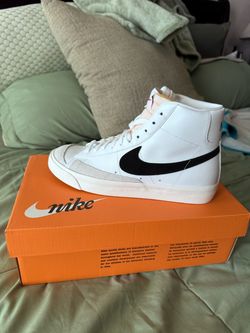 Nike Blazer Mid 77 VNTG