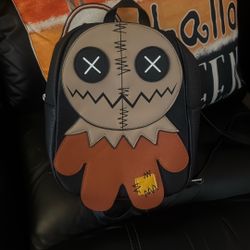 Purse Rock Horror Sam.