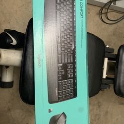Logitech Wireless Keyboard With Mouse