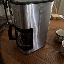 Cuisinart 14-Cup Coffee Maker – Stainless Steel, Programmable