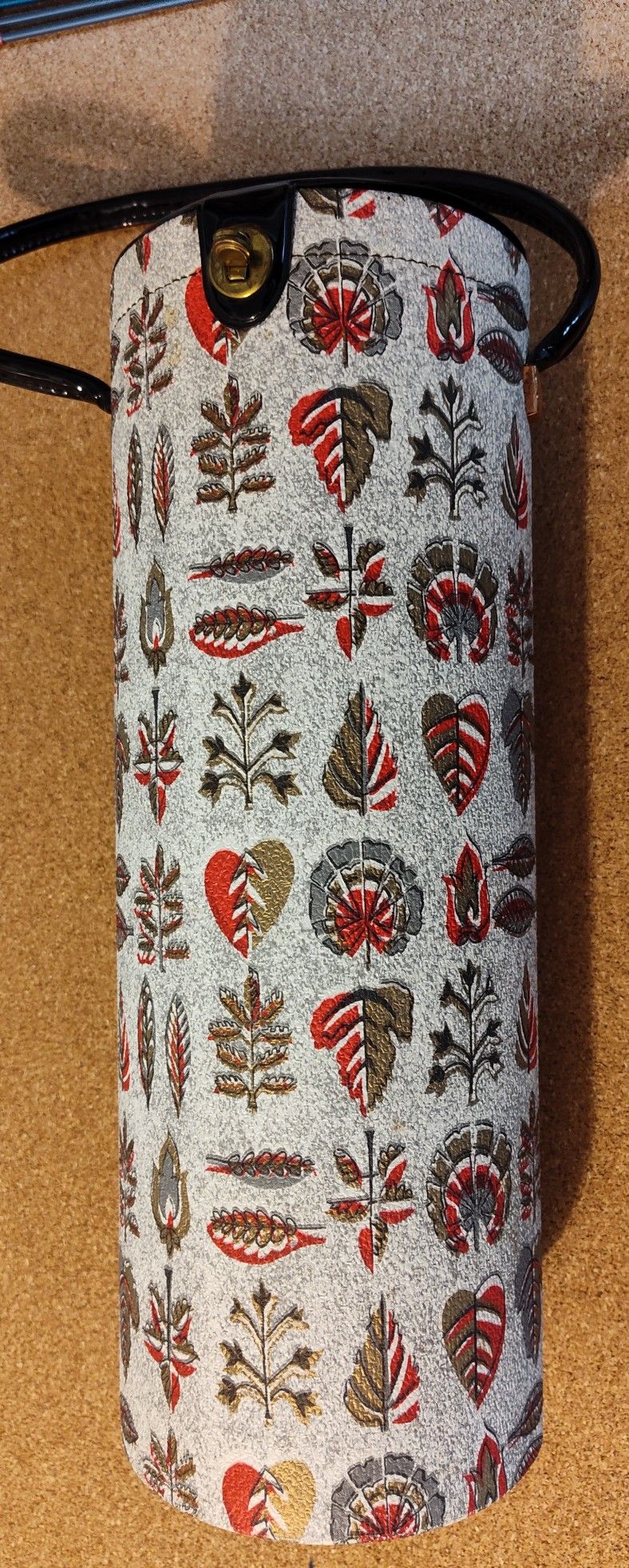 Vintage Yarn / Knitting Storage Tube with Needles