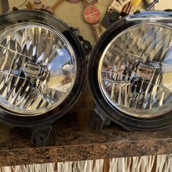2019 Jeep Wrangler Jl OEM head lights