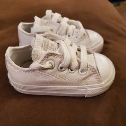 Converse Baby Shoes - Size 3 Infant