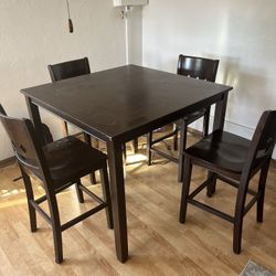 Dining Table with chairs