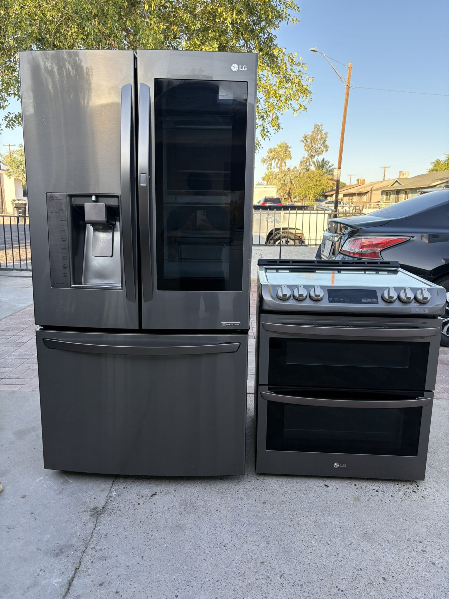 Lg Stove And Fridge Black Stainless Both Work Perfect In Great Condition Free Delivered To Your Garage