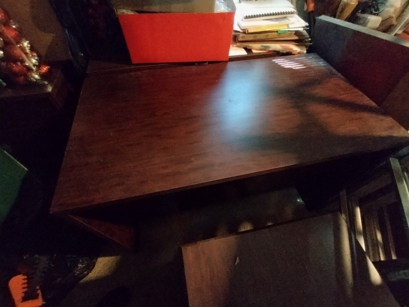 Office Desks
