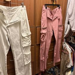 Woman’s Cargo Pants 
