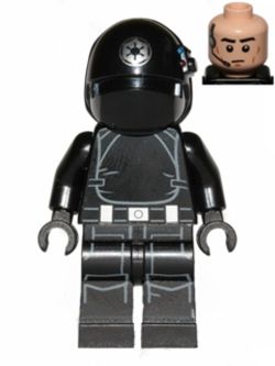 SW0529 Imperial Gunner - Helmet with Silver Imperial Logo, Light Nougat Head, Closed Mouth