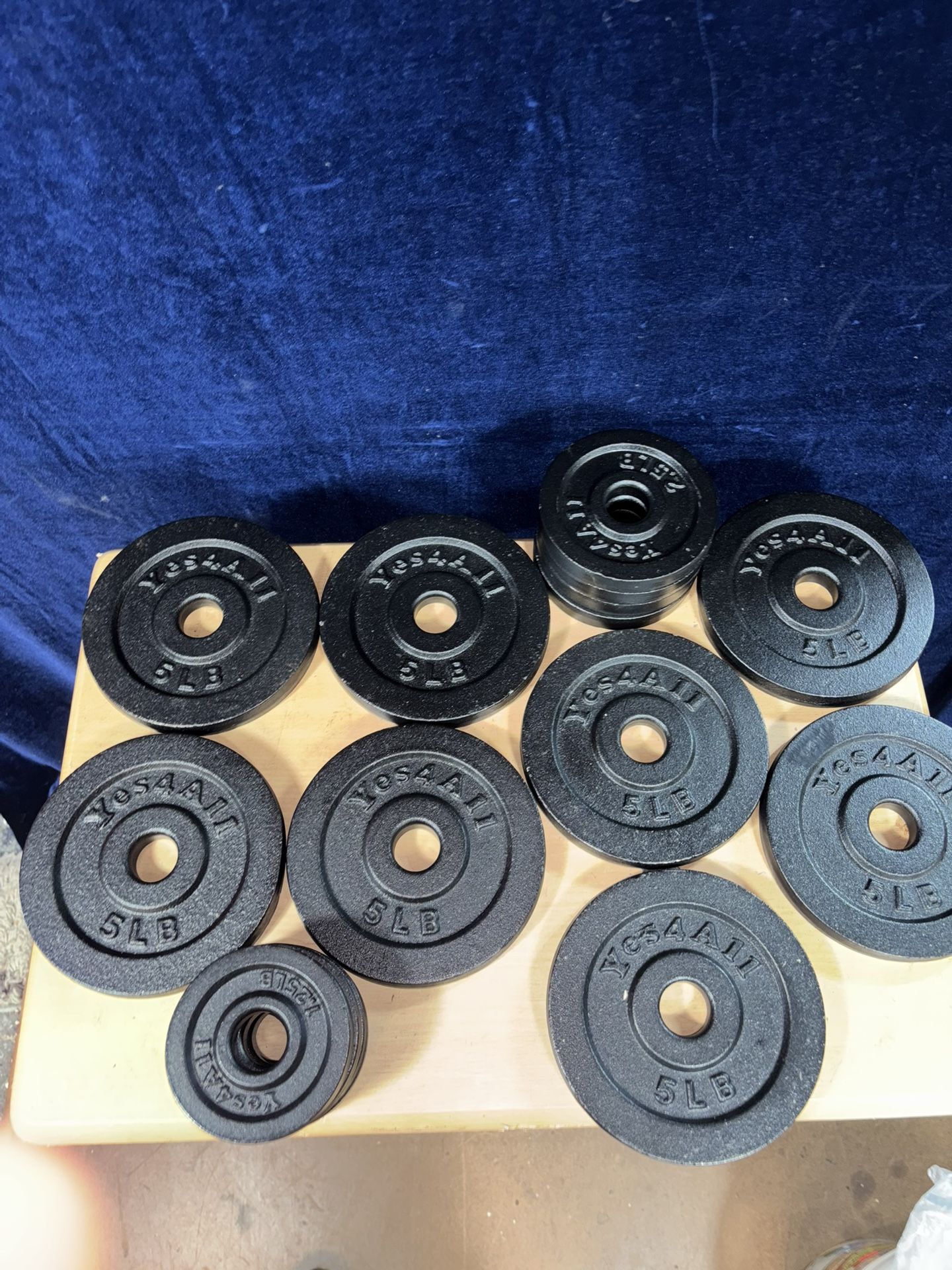 NEW 45 lbs of Weight Plates