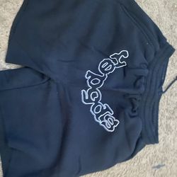 Black sp5der shorts size small (fits big)