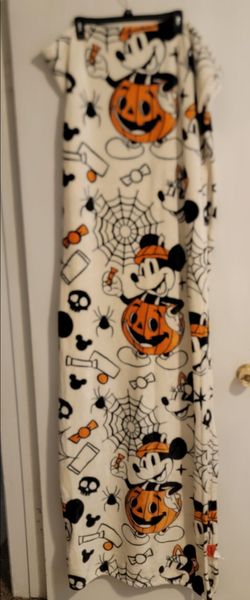 Disney Mickey Halloween Jack O Lantern Throw Blanket