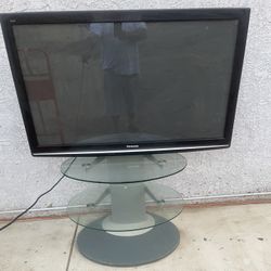 Panasonic Flat Screen  TV  With Stand