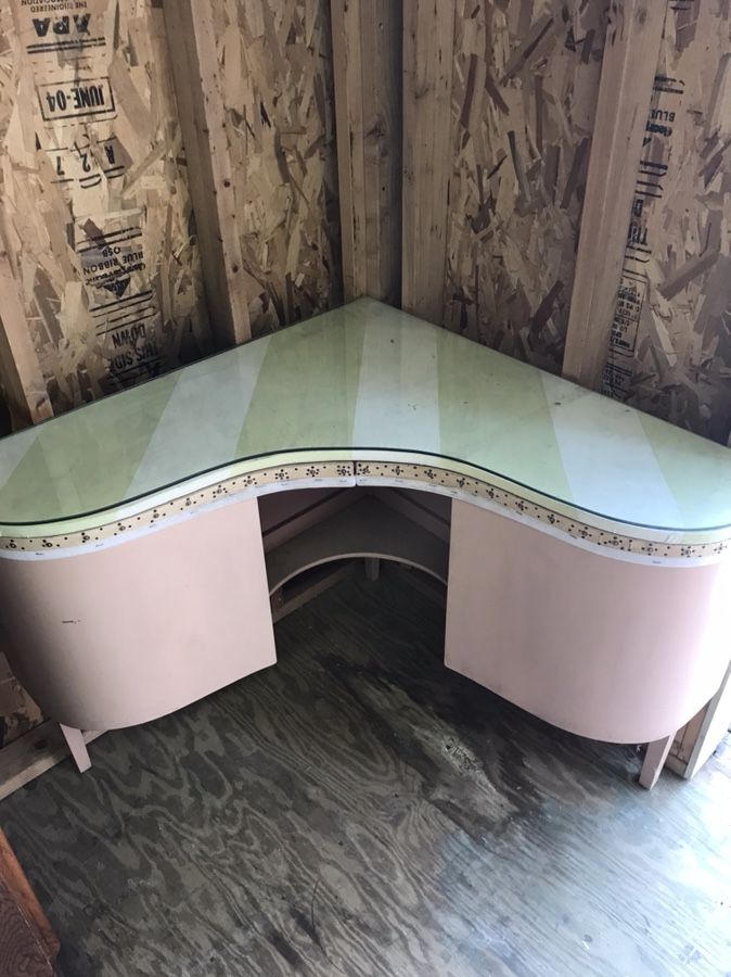 Antique corner vanity