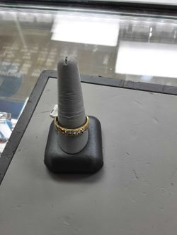 Yellow Gold 10k (.417) 3 grams Size 10