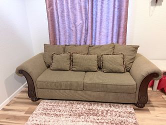 Pillow-back couch