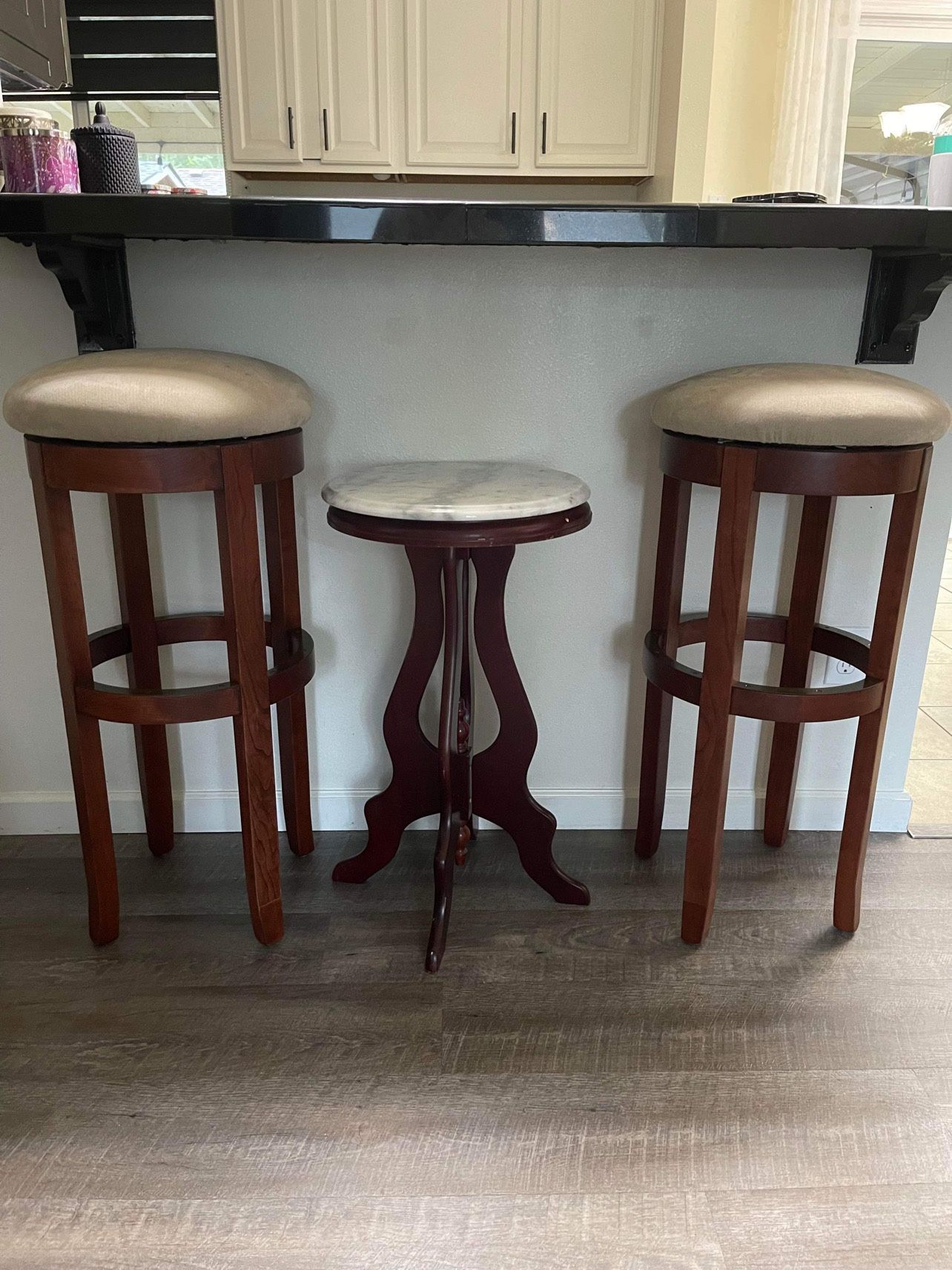 2 Bar Stools & End Table