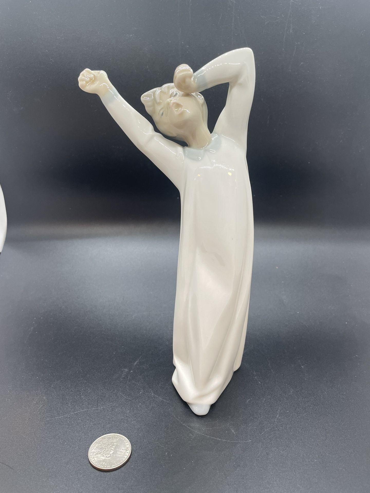 Lladro Sleepy Boy Bedtime Figurine White Ceramic & Porcelain 4870 Spain