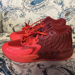 Brand new Puma Melo 1 Team Red Intense size 9.5 no Box 