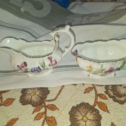 Hammersly & Co. Bone China England Sugar Bowl And Cream Pitcher C6B015