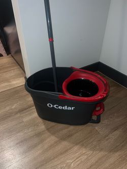 O-Cedar mop