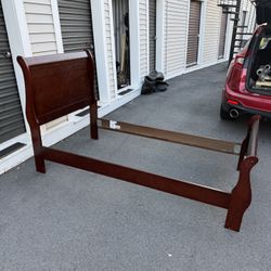 Twins Beds 