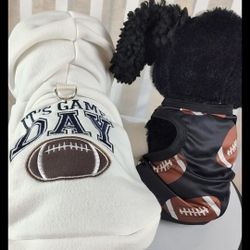 Dog/ Cat Football Super Bowl Sweater 