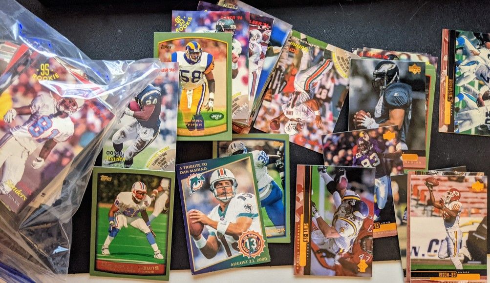 Topps Upper Deck Football Cards (190 Total)