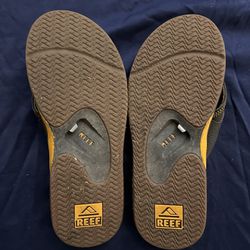 Reef Fanning X MLB Men's Flip-Flop Sandals Size 10 - San Diego Padres Brown Gold