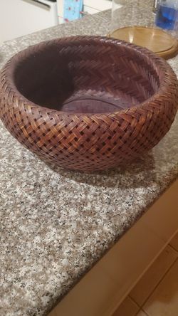 Wicker basket