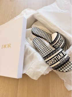 Dior