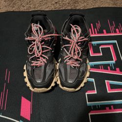 Balenciaga Tracks 45