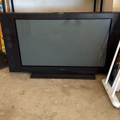 Pioneer plasma TV