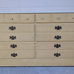 Vintage dresser