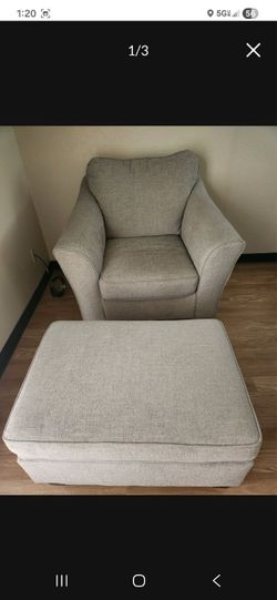 Gray Upholstered Accent Chair with Ottoman