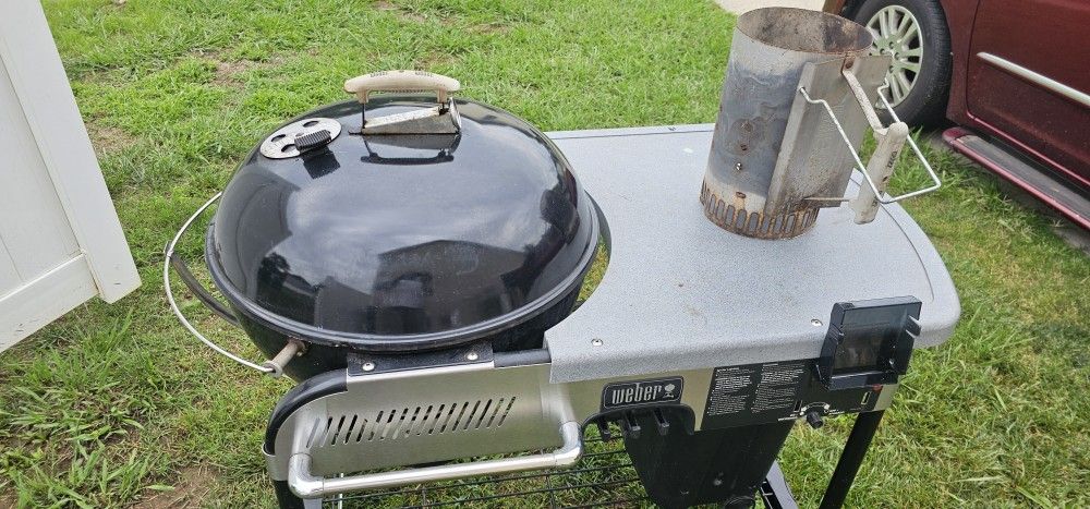 Weber 22-inch Performance Charcoal Grill and Smoker