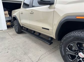 2024-2026 GMC Canyon OEM Assist Steps