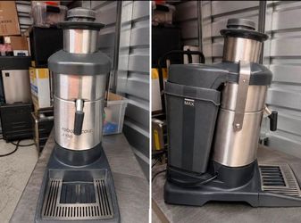 Robot Coupe J 100 Commercial Juicer