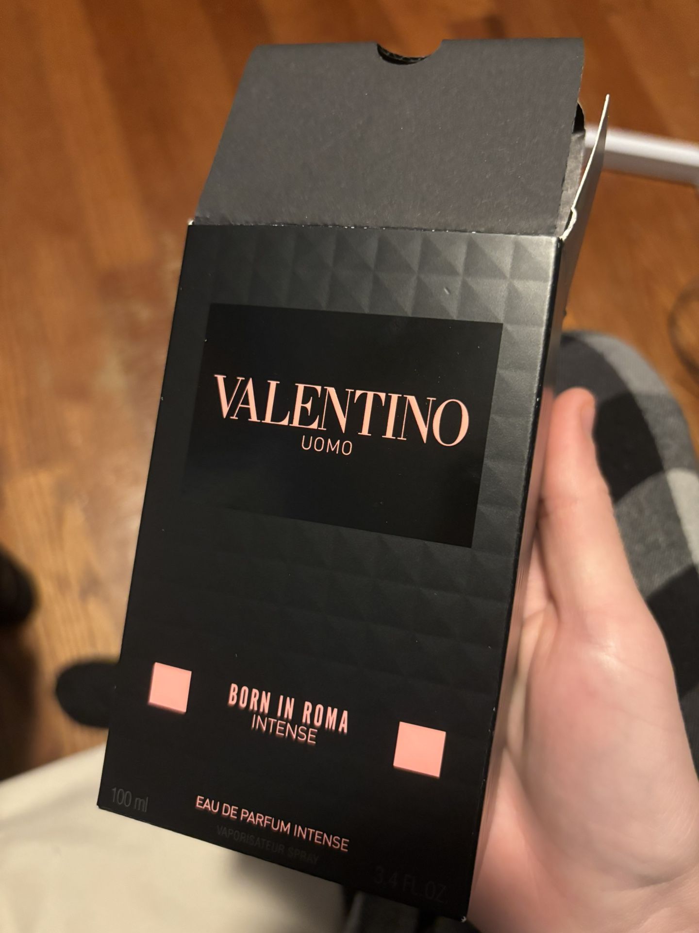 Valentino Born In Roma Intense 3.4 fl oz