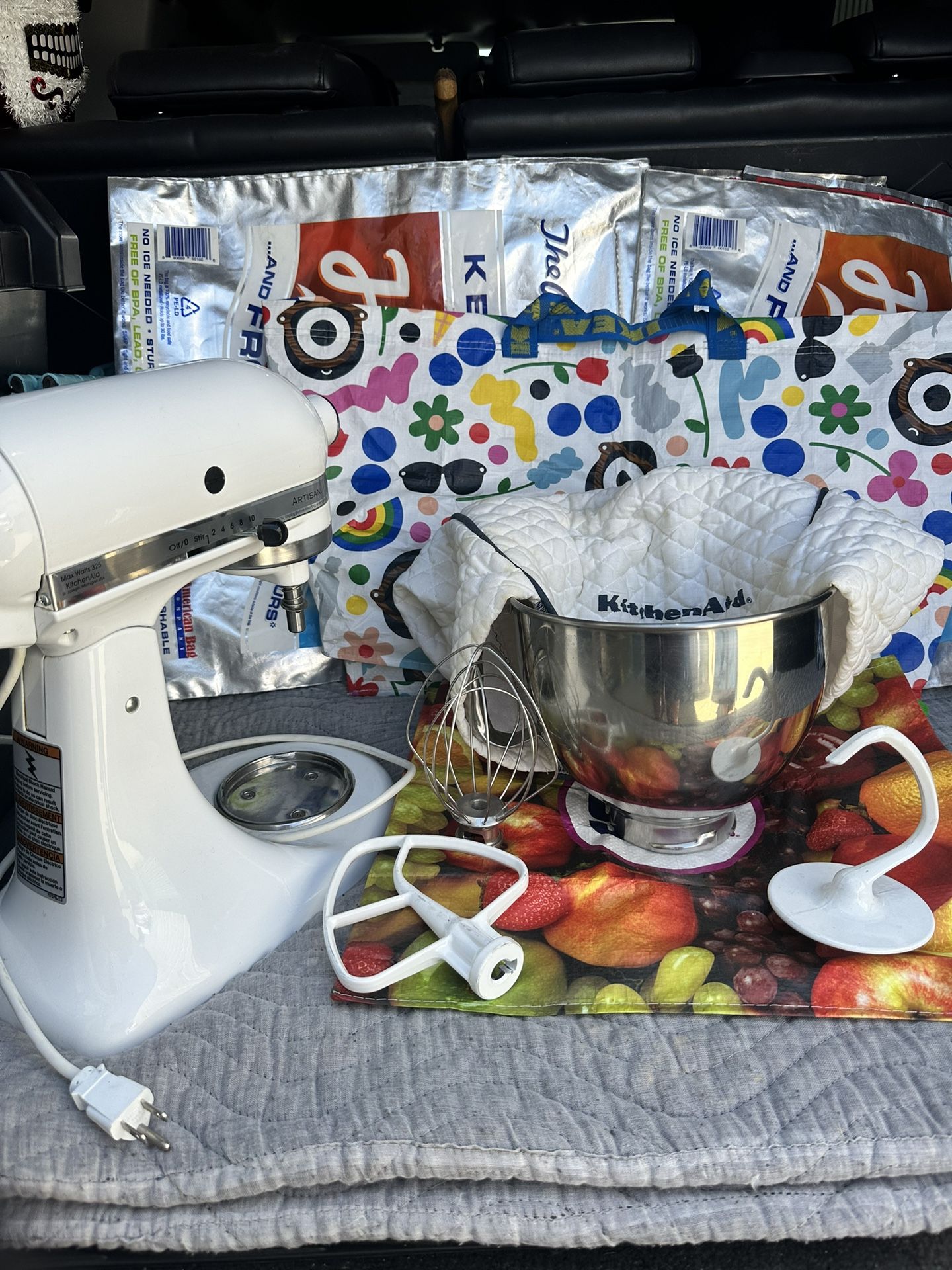 Kitchen Aid Artisan 325 Watts Mixer