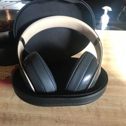 Beats Studio 3 Headphones 