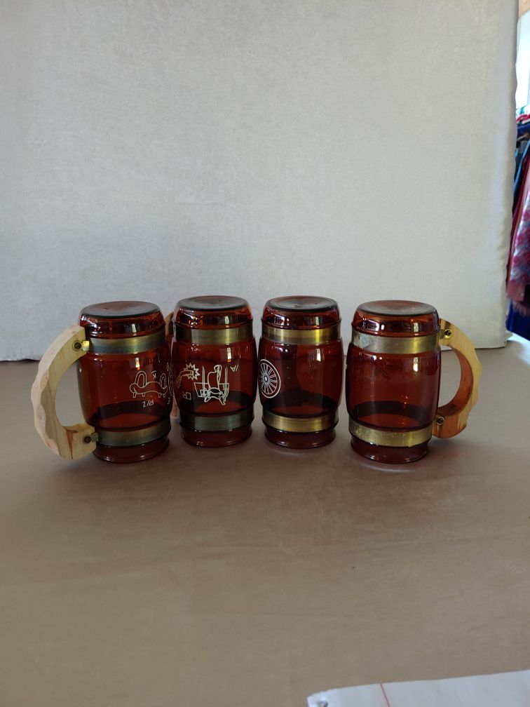Four Vintage Amber Fiesta Ware Mugs